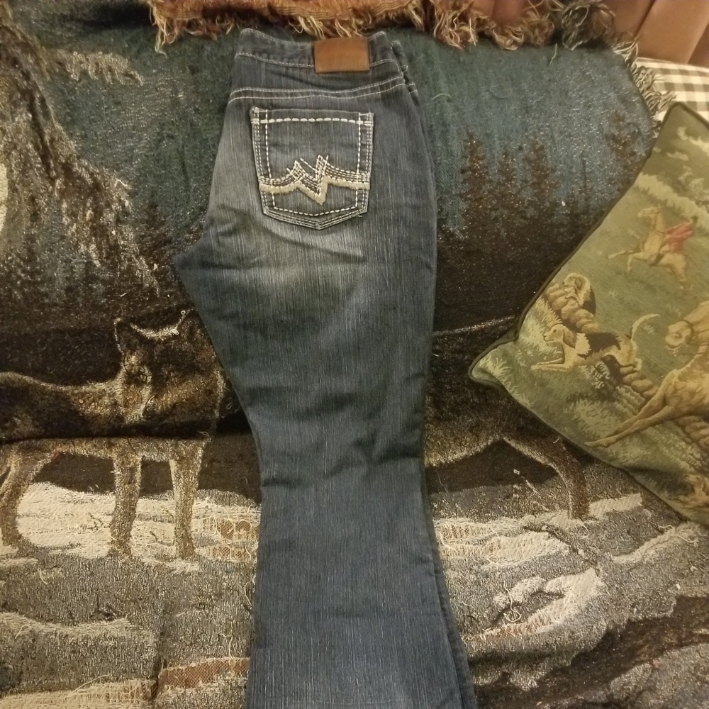 Maurices 3/4 jeans